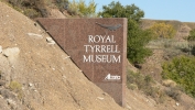 PICTURES/Drumheller - A Tourists Dream/t_Royal Tyrrell Museum Sign3.JPG